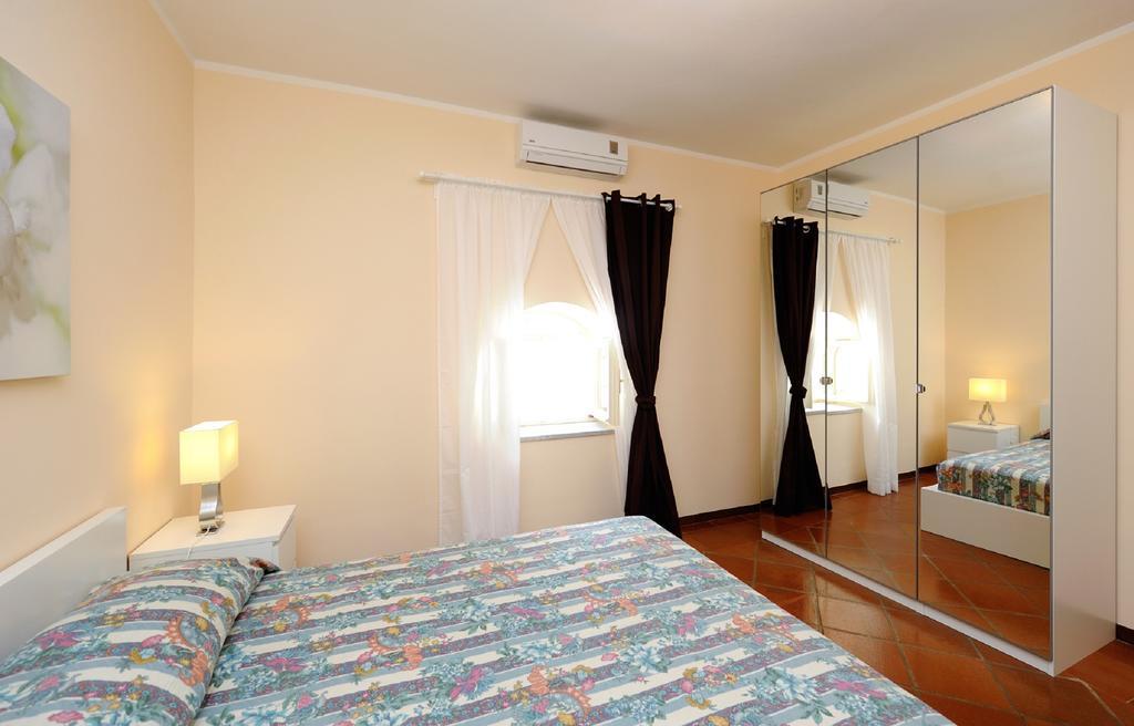 Lae Domus Apartment อัตรานี ห้อง รูปภาพ